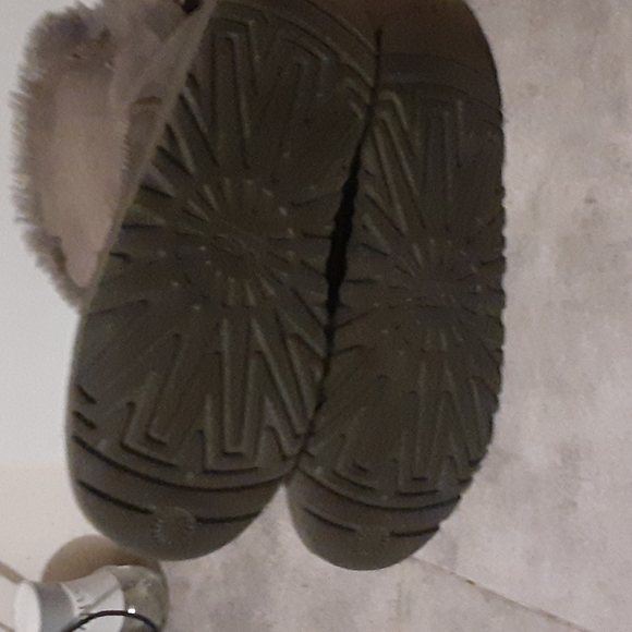 UGG  boots  size  3 de nina - Picture 5 of 6